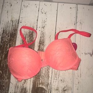 💋3/$15 NWT Push Up Lace Bra Sz 32A